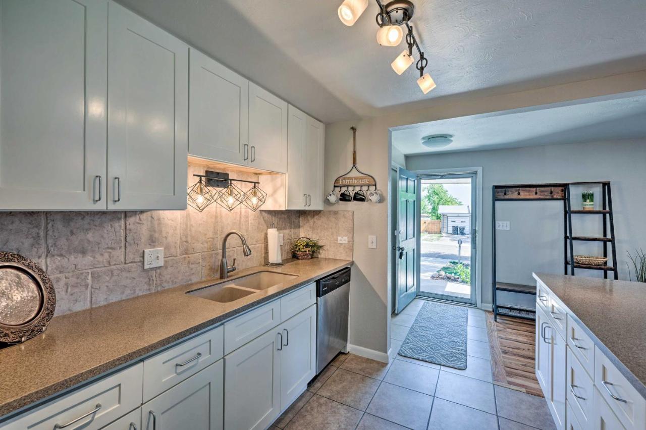Arvada Home With Fenced Yard - Pets Welcome! エクステリア 写真