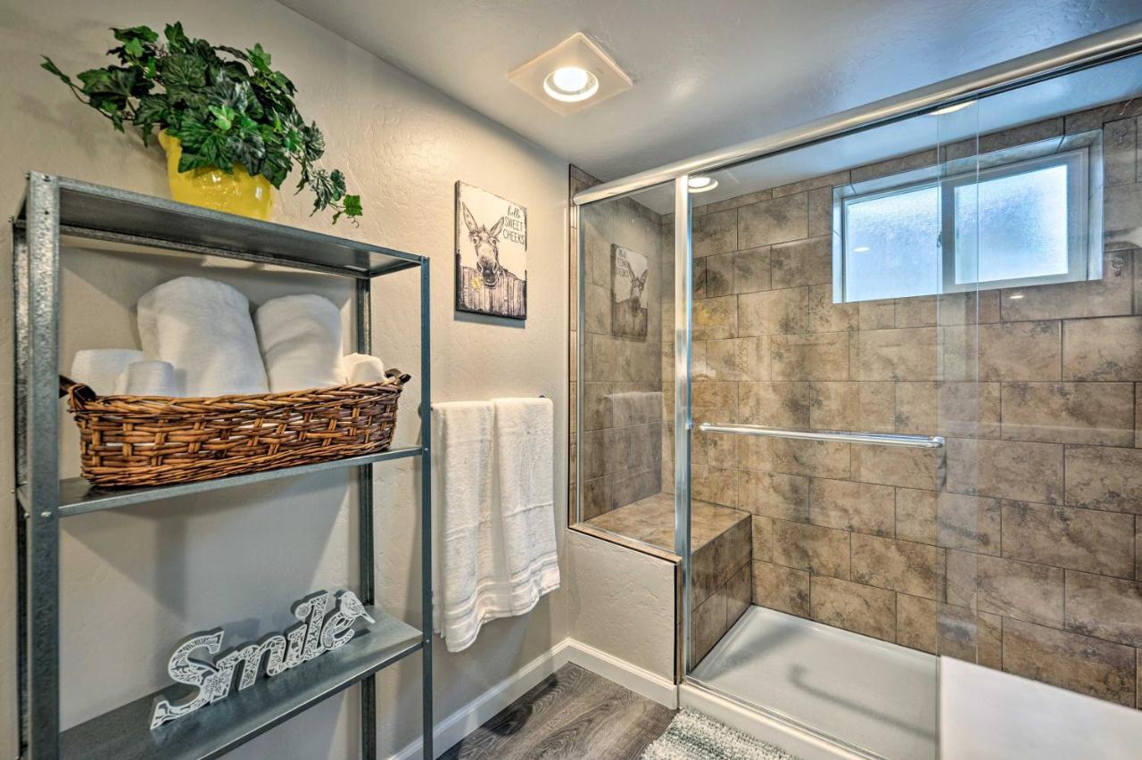 Arvada Home With Fenced Yard - Pets Welcome! エクステリア 写真